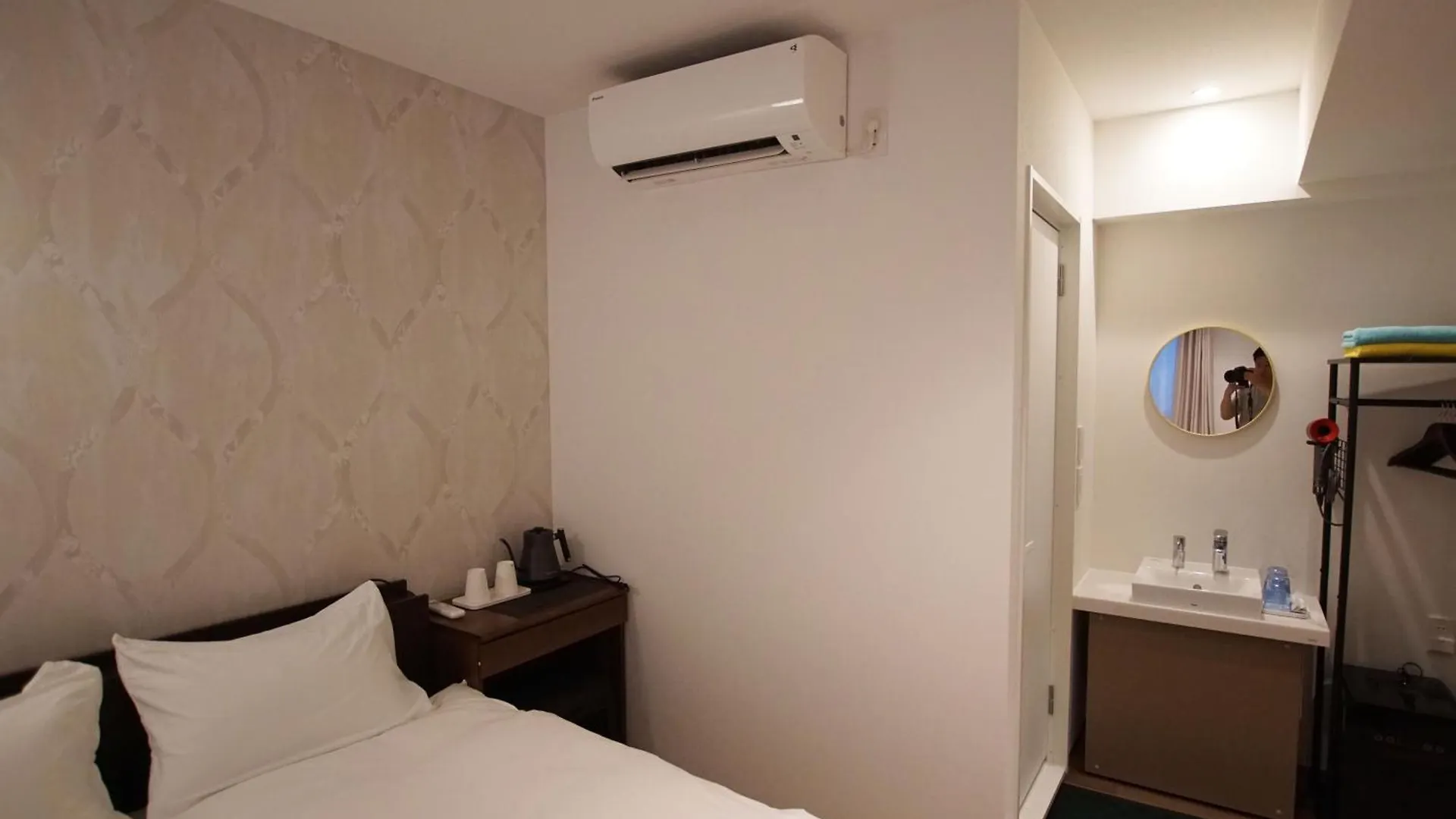 Marukou Hotel Tokyo Japan
